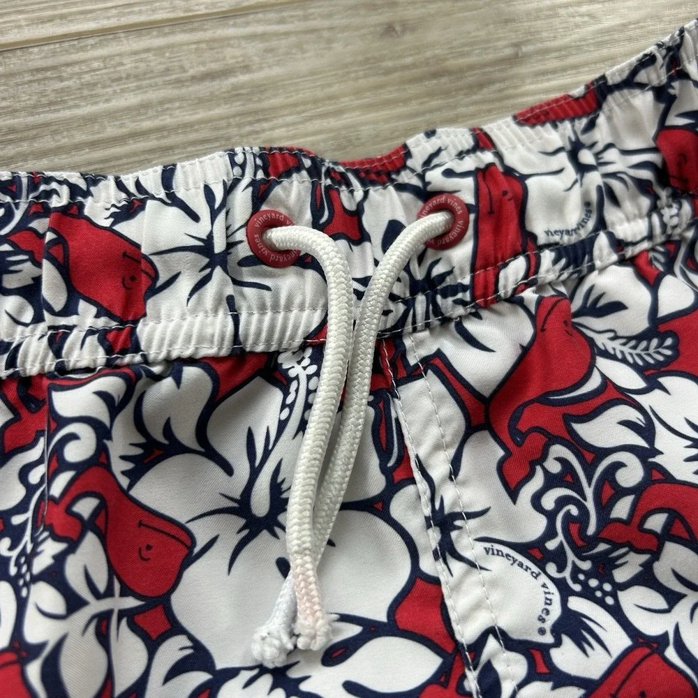 Vineyard Vines‎ Swim Trunks Boys Size XS(4/5) Red White Blue Whales Preppy Beach